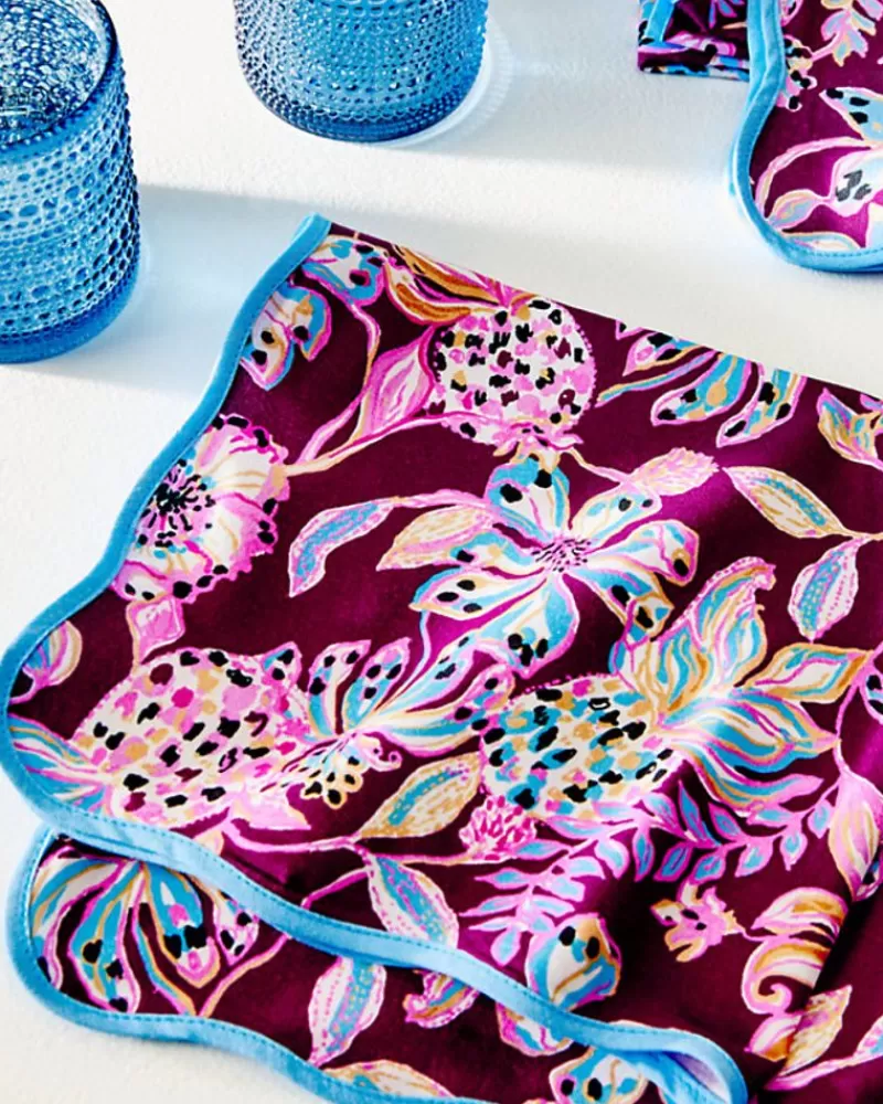 Tabletop^Lilly Pulitzer Printed Scalloped Edge Dinner Napkin Amarena Cherry Tropical With A Twist